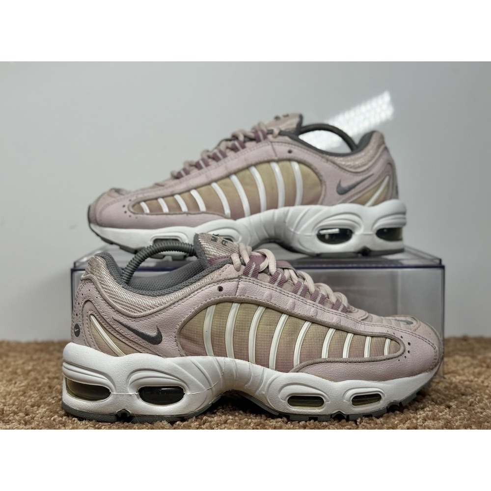 Nike Air Max Tailwind 4 Barely Rose Women's Pastel Pink Sneakers Size 8.5 Shoes